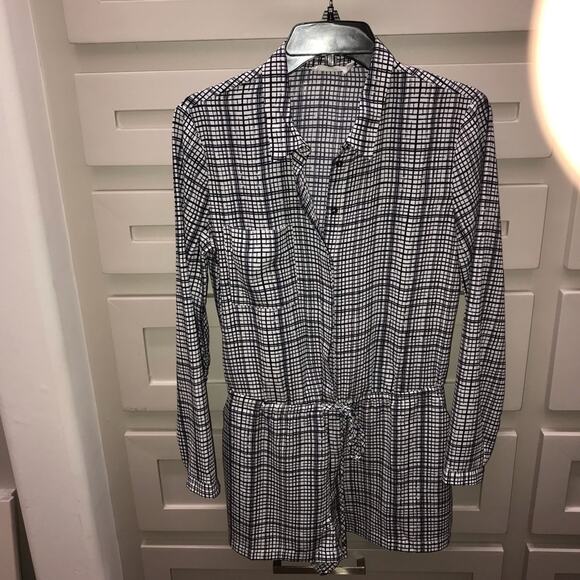 Lush Women's Blue and White Collared Romper Small - Picture 3 of 7